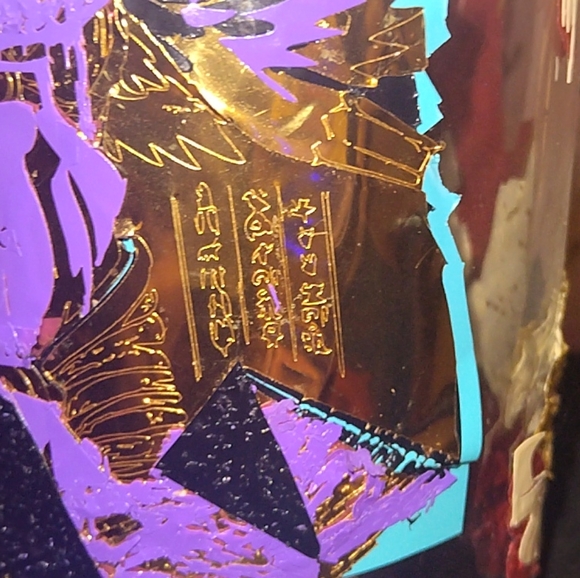 Elegant Egyptian Goddess Isis Vase - Picture 3 of 5